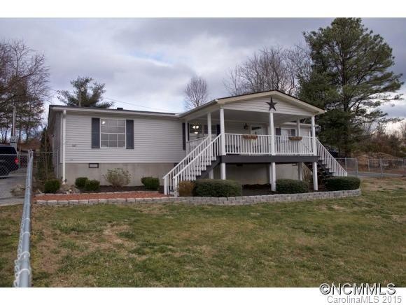 1522 Jackson Loop Rd, Flat Rock, NC 28731 - photo 1