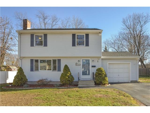 105 Avondale Rd, Manchester, CT 06042 - photo 1