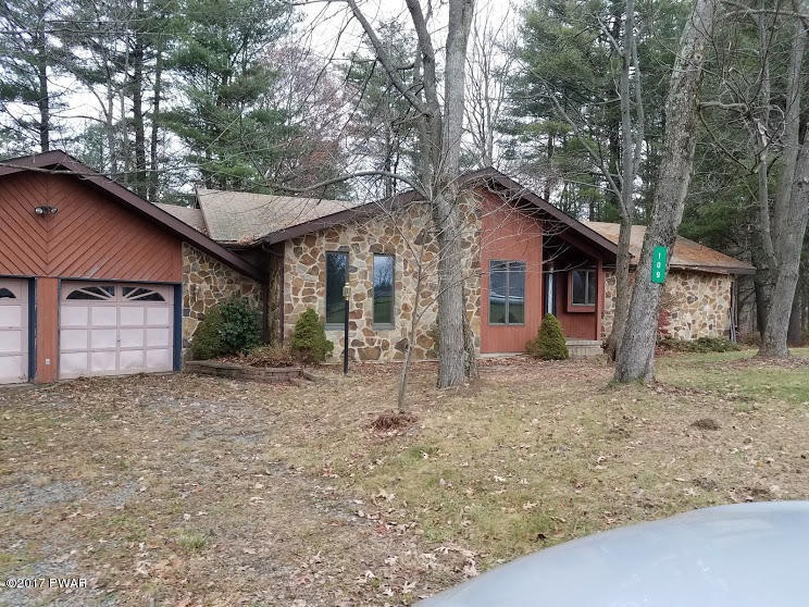 109 Misty Place, Milford, PA 18337 - photo 1
