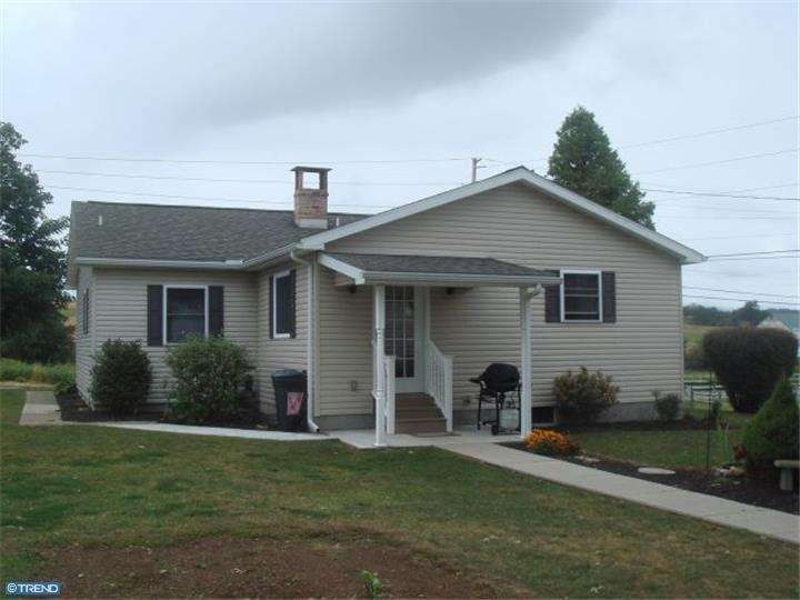 84 Zions Church Rd, Shoemakersville, PA 19555 - photo 1