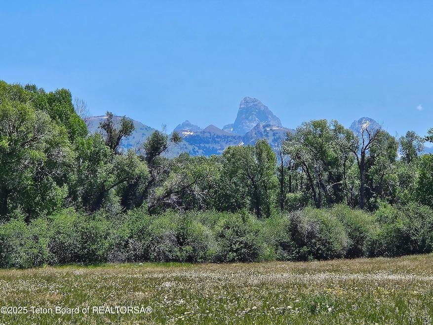 For Sale $349,000 • Co-Listing Agent