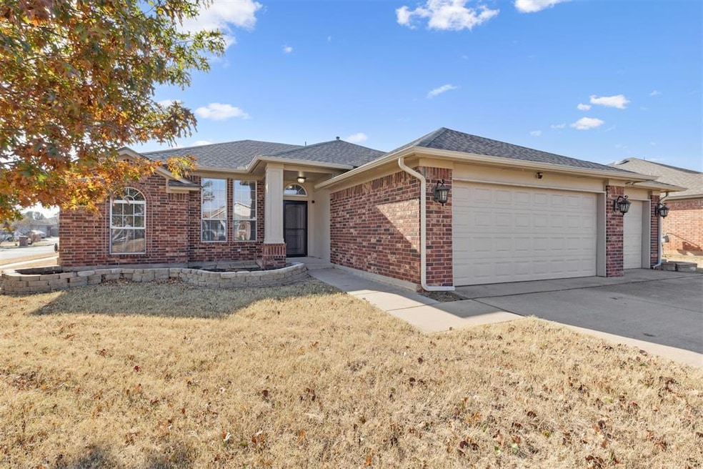 For Sale $225,000 • Co-Listing Agent