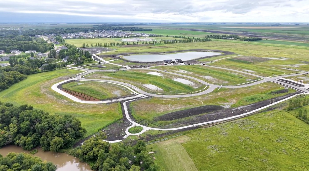 8112 Memory Ln, Horace, ND 58047 - photo 1