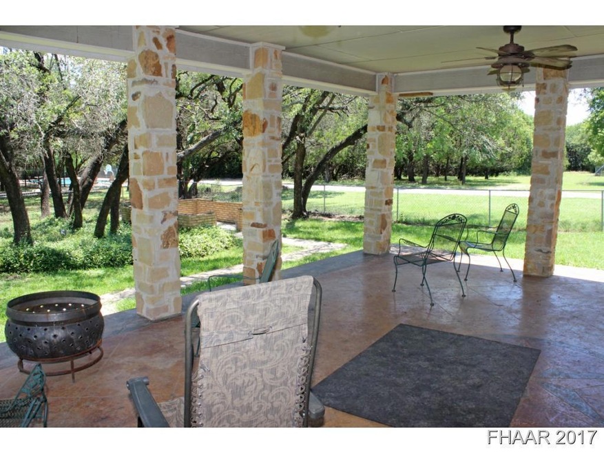 102 Eichelberger Dr, Copperas Cove, TX 76522 - photo 1