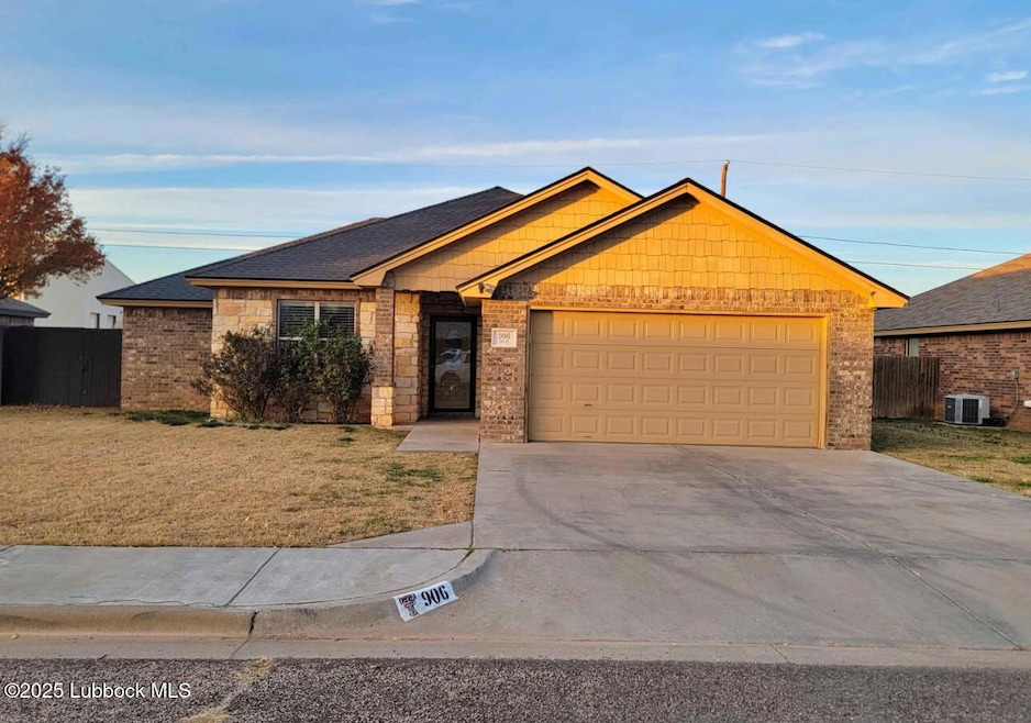 For Rent $2,000/month