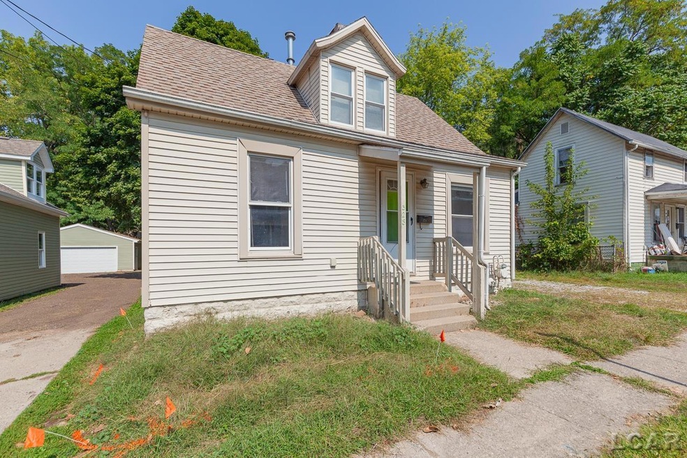 328 Crystal Spring Ave, Adrian, MI 49221 - photo 1