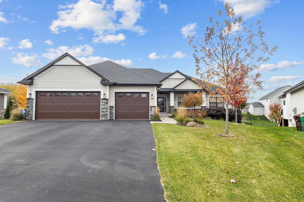 Coming Soon $900,000