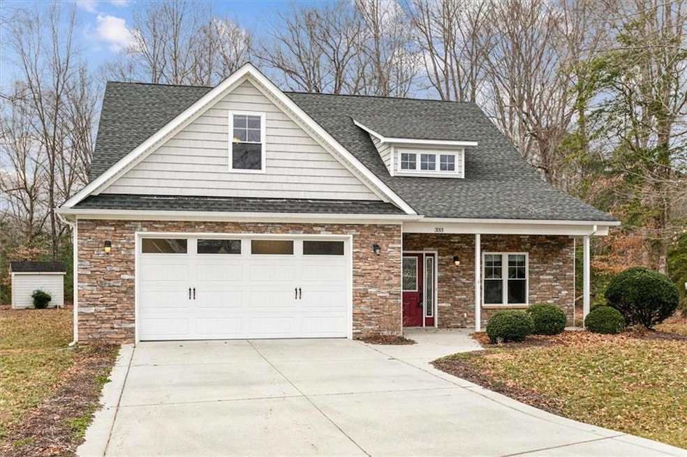 Sold $445,000 • Co-Listing Agent