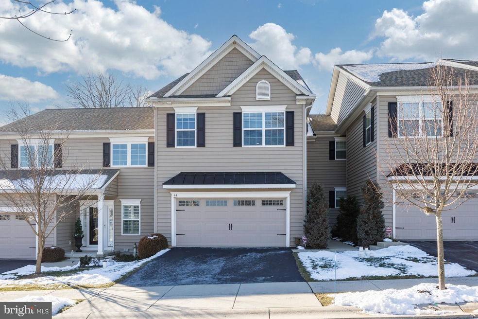 44 New Village Greene Dr, Honey Brook, PA 19344 - photo 1