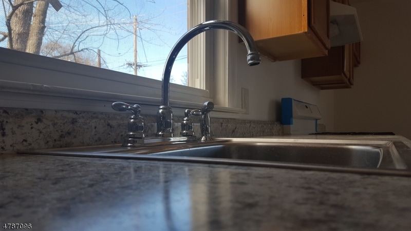 404 Pleasant Ave, Piscataway, NJ 08854 - photo 1