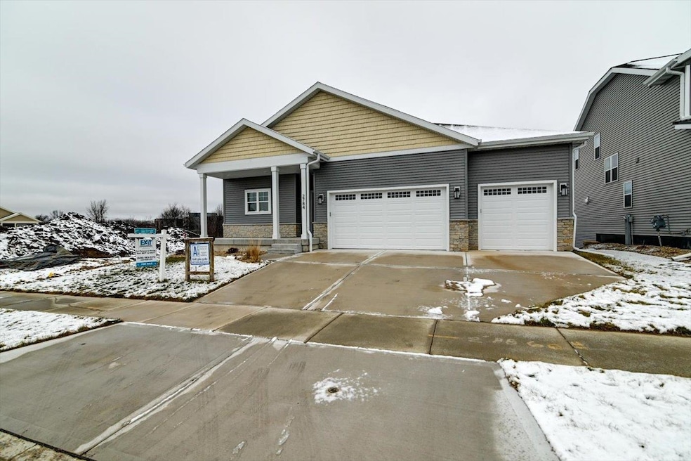 Sold $563,200 • Co-Listing Agent