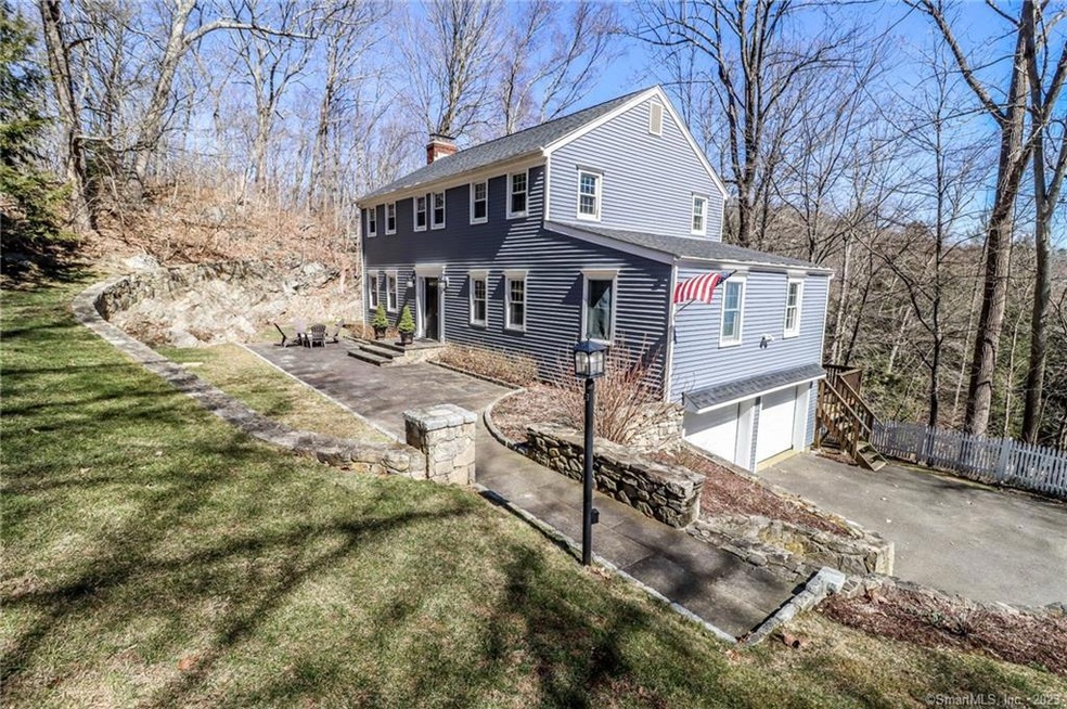 Welcome home to 62 Fulling Mill Ln.