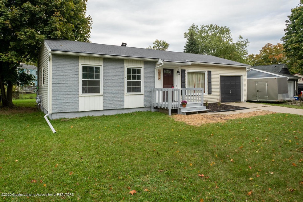 1204 W Northrup St, Lansing, MI 48911 - photo 1