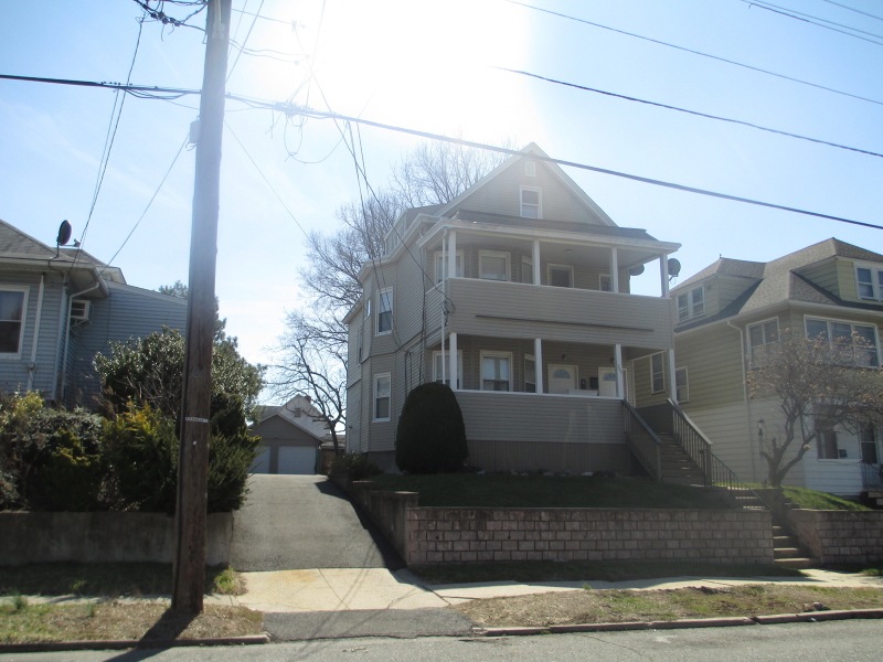 364-366 Buffalo Ave, Paterson, NJ 07503 - photo 1