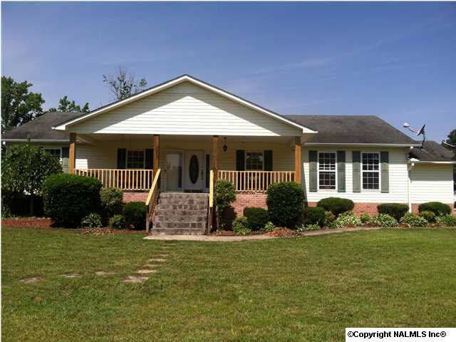 Front of home with covered front porch