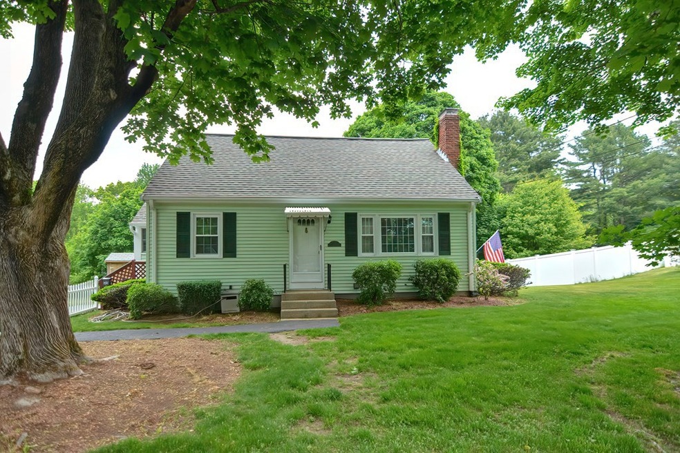 117 Beach St, Foxboro, MA 02035 - photo 1