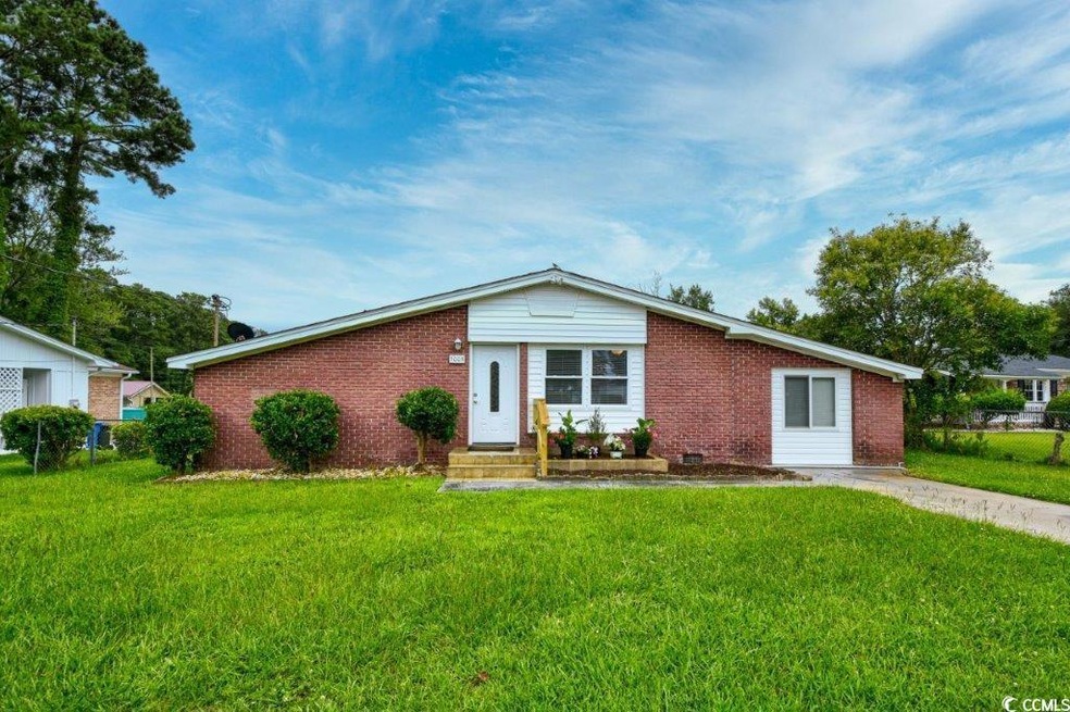 1005 Scott Dr, Myrtle Beach, SC 29577 - photo 1