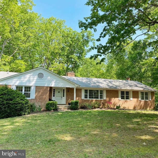 45525 Camelot Ct, Lexington Park, MD 20653 - photo 1