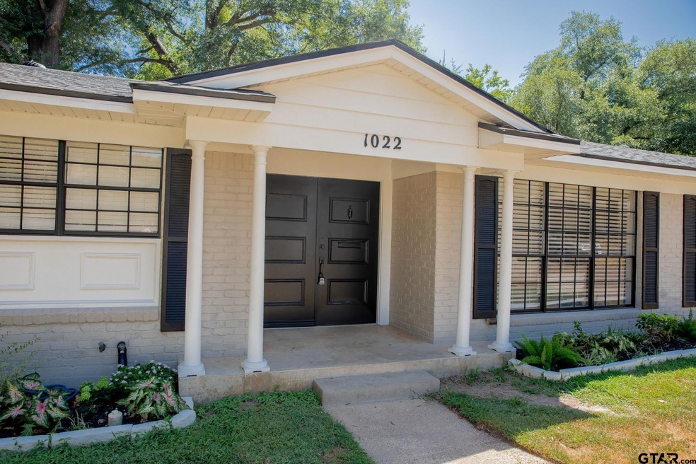 1022 1022 Beechwood Dr, Tyler, TX 75701 - photo 1