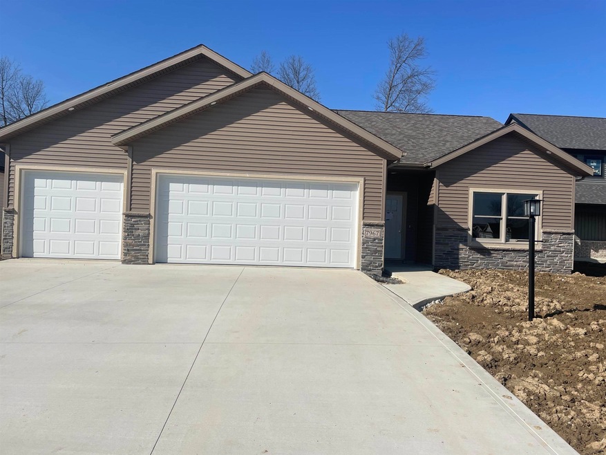 7967 Luna Way, Fort Wayne, IN 46835 - photo 1