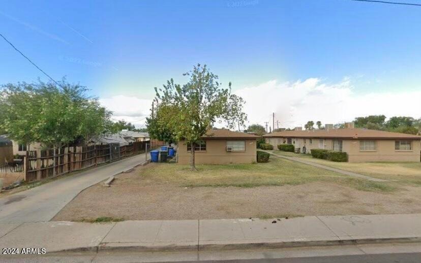 2024 N 20th St, Phoenix, AZ 85006 - photo 1