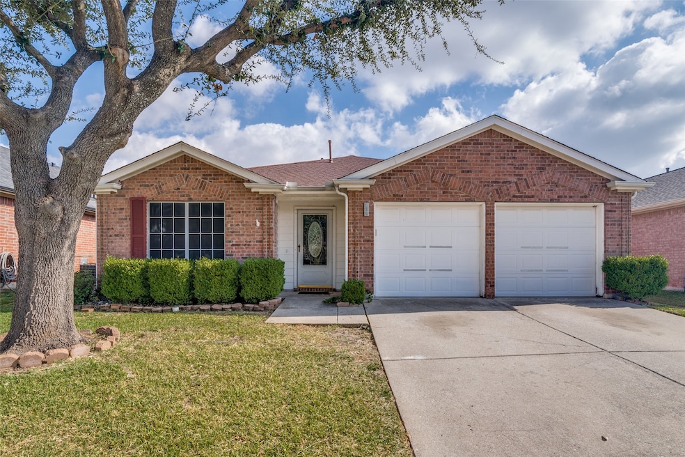 206 Trenton Dr, Wylie, TX 75098 - photo 1