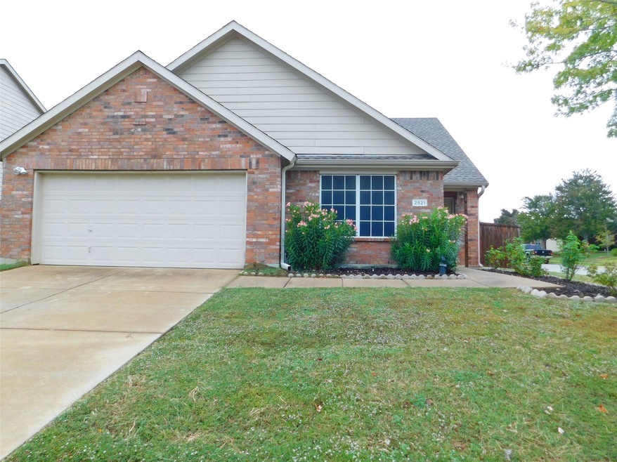 2821 Arabian Ave, Denton, TX 76210 - photo 1