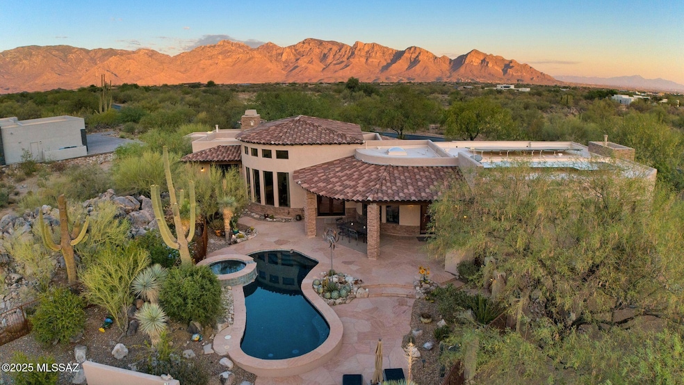 994 Tortolita Mountain Cir, Oro Valley, AZ 85755 - photo 1