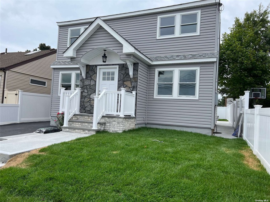 328 Madison St, Franklin Square, NY 11010 - photo 1