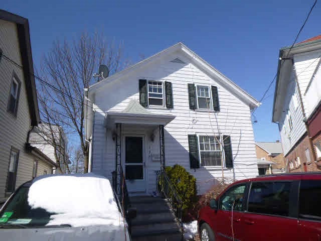 138 Commodore St, Providence, RI 02904 - photo 1
