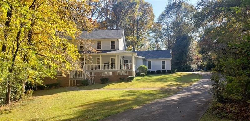 FRONT OF THE HOUSE