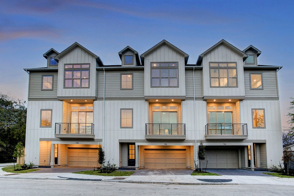 708 Louise St, Houston, TX 77009 - photo 1