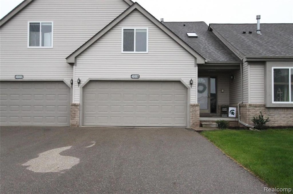 40007 Mitchell St unit 238, Grand Blanc, MI 48439 - photo 1