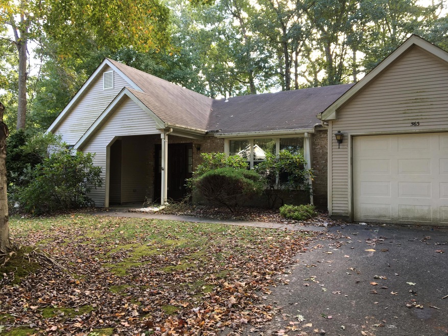 563 Petunia Ln N, Whiting, NJ 08759 - photo 1