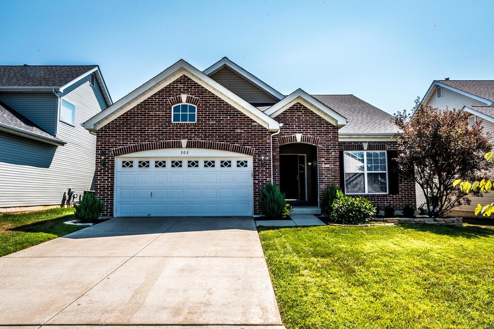 303 Eastgate Dr, Lake Saint Louis, MO 63367 - photo 1