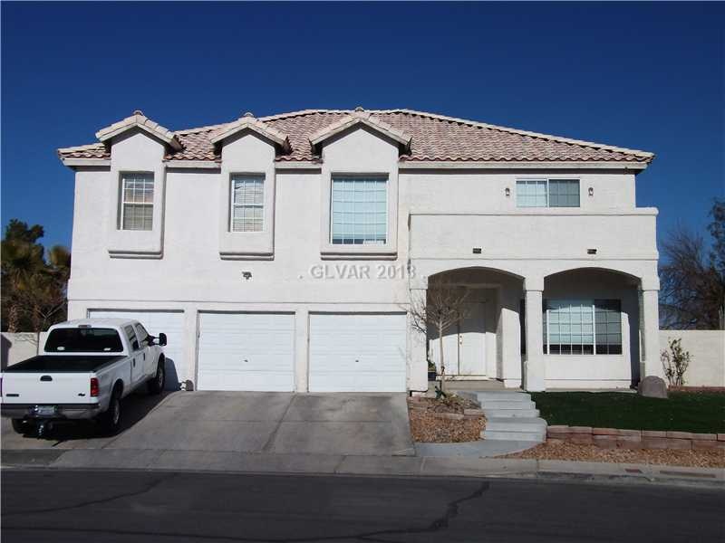 Property Photo. Gigantic 4bdrm 5 bth home with poo