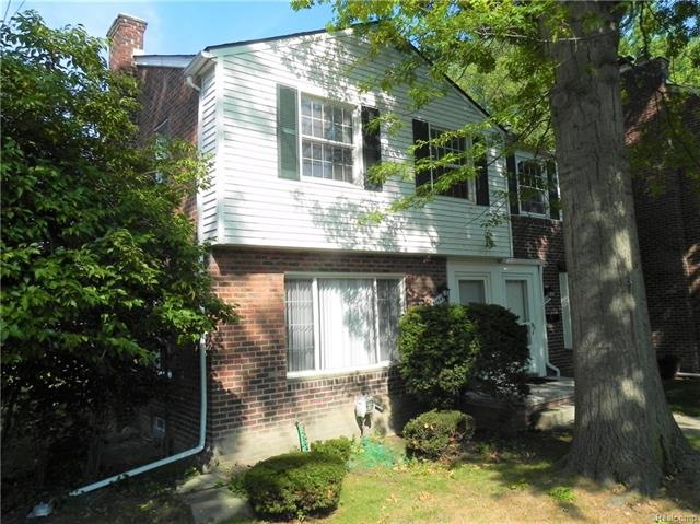 Spacious, larger than average 2 bedroom, 2 full ba