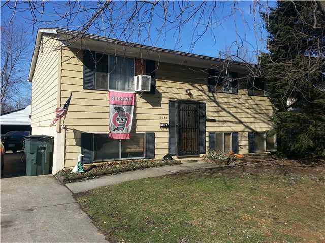 2693 Moundcrest St, Columbus, OH 43232 - photo 1