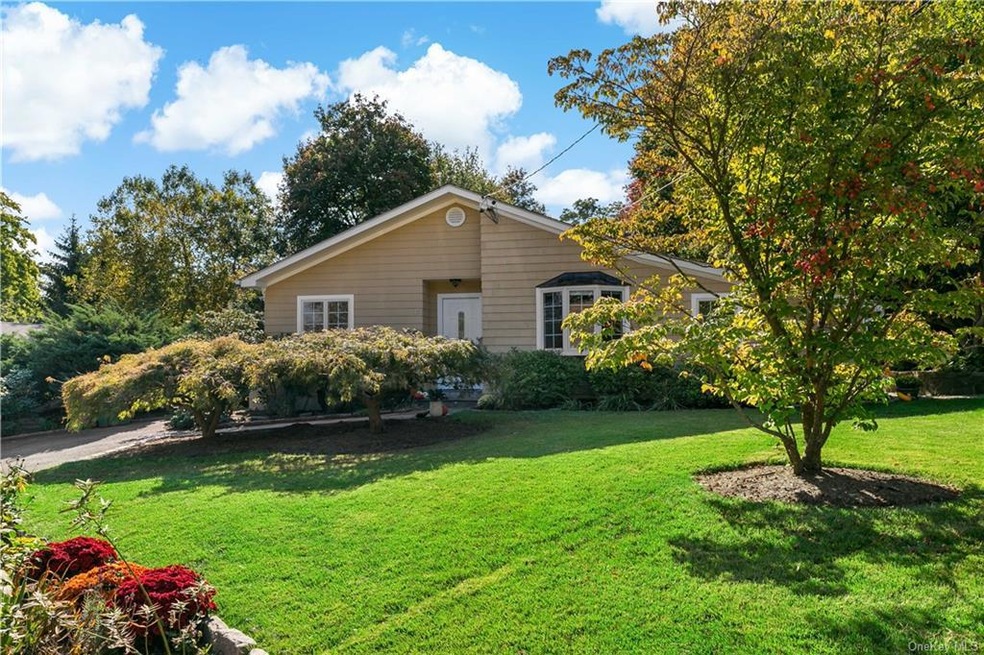 70 Barnes Rd, Tarrytown, NY 10591 - photo 1