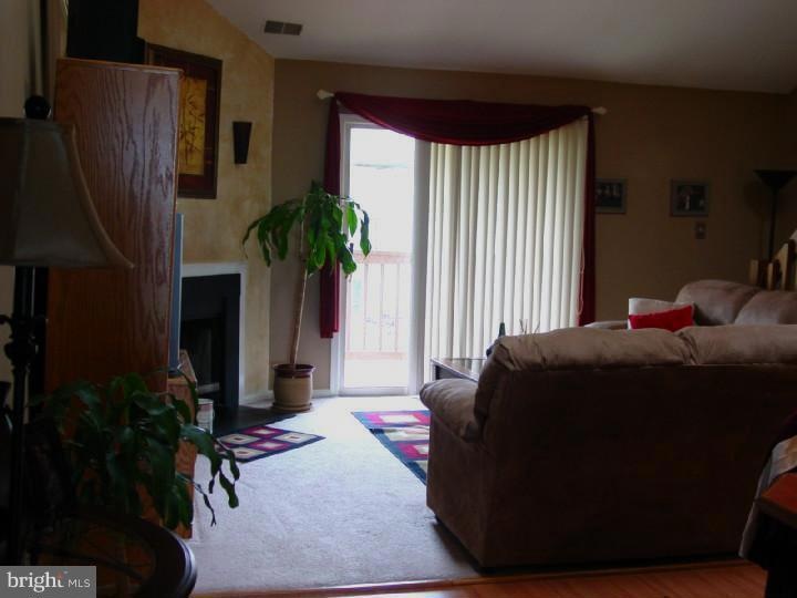 127 Claire Ct, Blackwood, NJ 08012 - photo 1