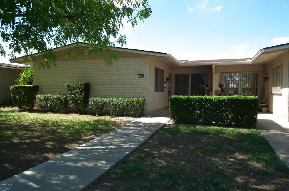 10208 W Ocotillo Dr, Sun City, AZ 85373 - photo 1