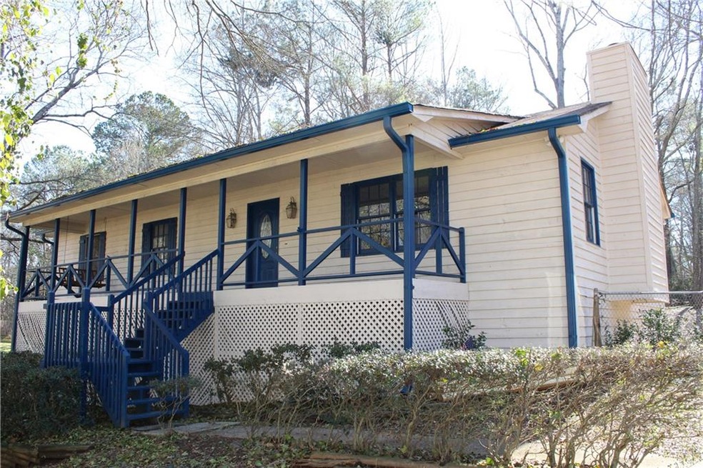 2439 Sawmill Rd SW, Marietta, GA 30064 - photo 1