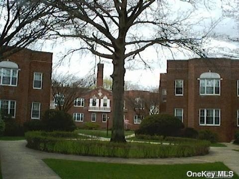 250 Central Ave unit B-104, Lawrence, NY 11559 - photo 1