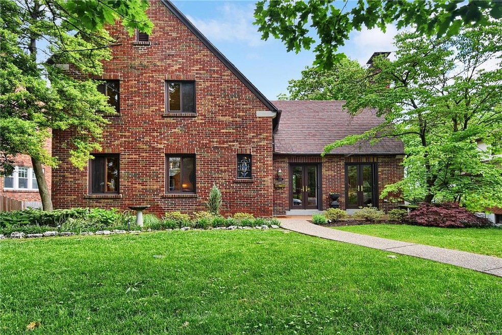 Welcome to 7369 Northmoor Dr