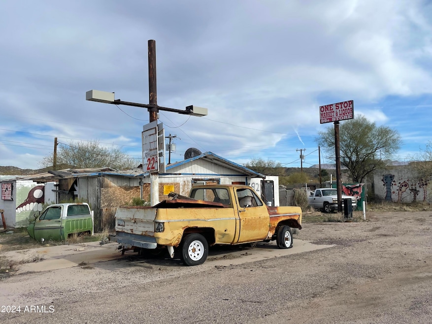 583 S Morris Mdws Meadow unit 14, Winkelman, AZ 85192 - photo 1