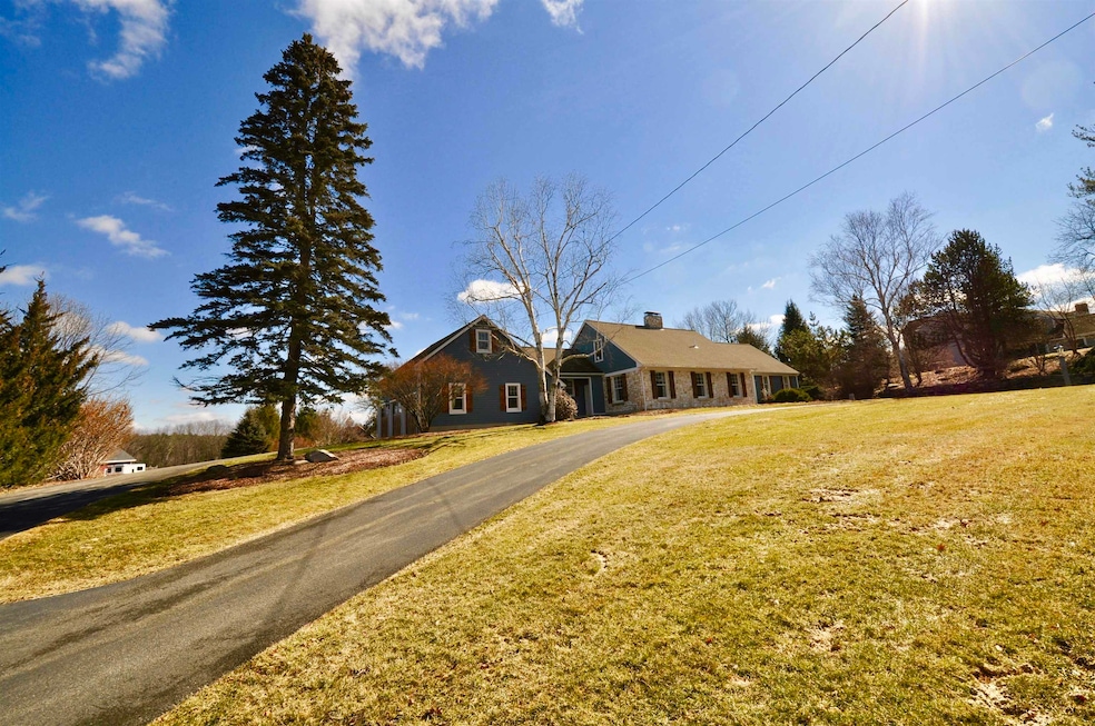 146 Dow Rd, Hollis, NH 03049 - photo 1