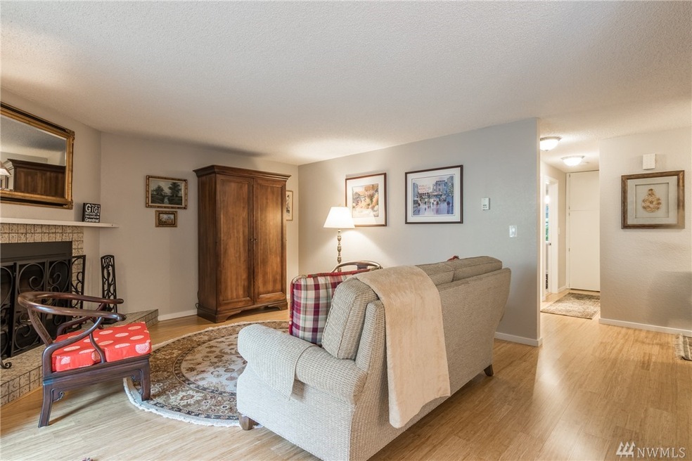 8414 240th St SW unit B104, Edmonds, WA 98026 - photo 1