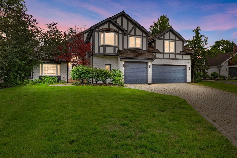 948 Norwood Ct, Naperville, IL 60540 - photo 1