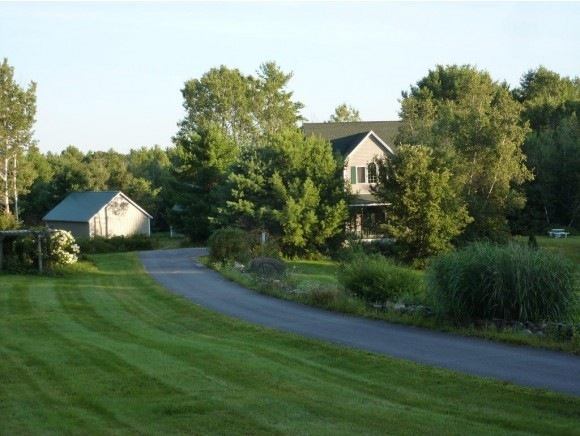 331 Baptist Rd, Canterbury, NH 03224 - photo 1