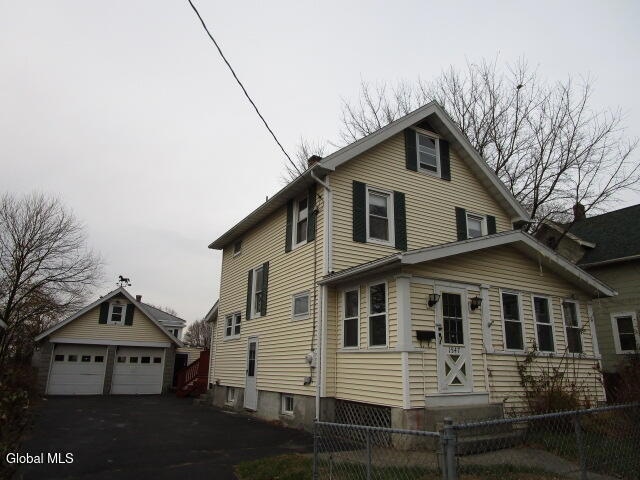 1547 5th St, Rensselaer, NY 12144 - photo 1